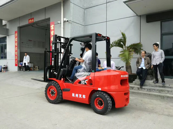 叉車 叉車
